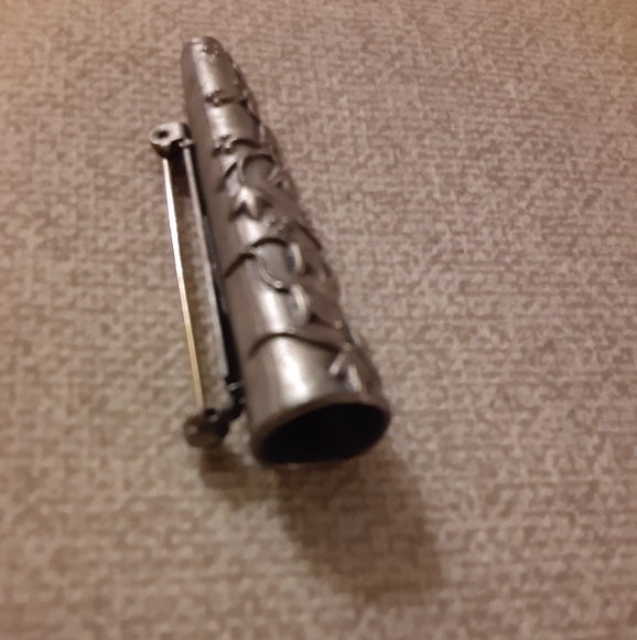 Flower Lapel Pin Pocket Full of Posies Wedding Lapel Pin.Buy 3 $10 items for $20 - Picture 3 of 3